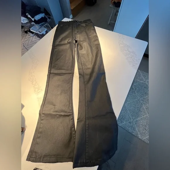 Women’s edikted black faux leather flare jeans. Size small. - Picture 4 of 10